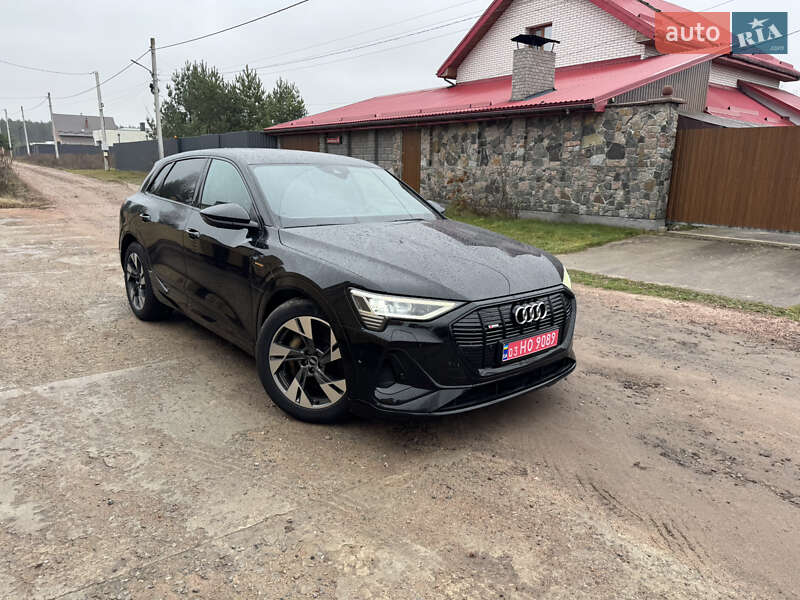 Внедорожник / Кроссовер Audi e-tron 2022 в Житомире