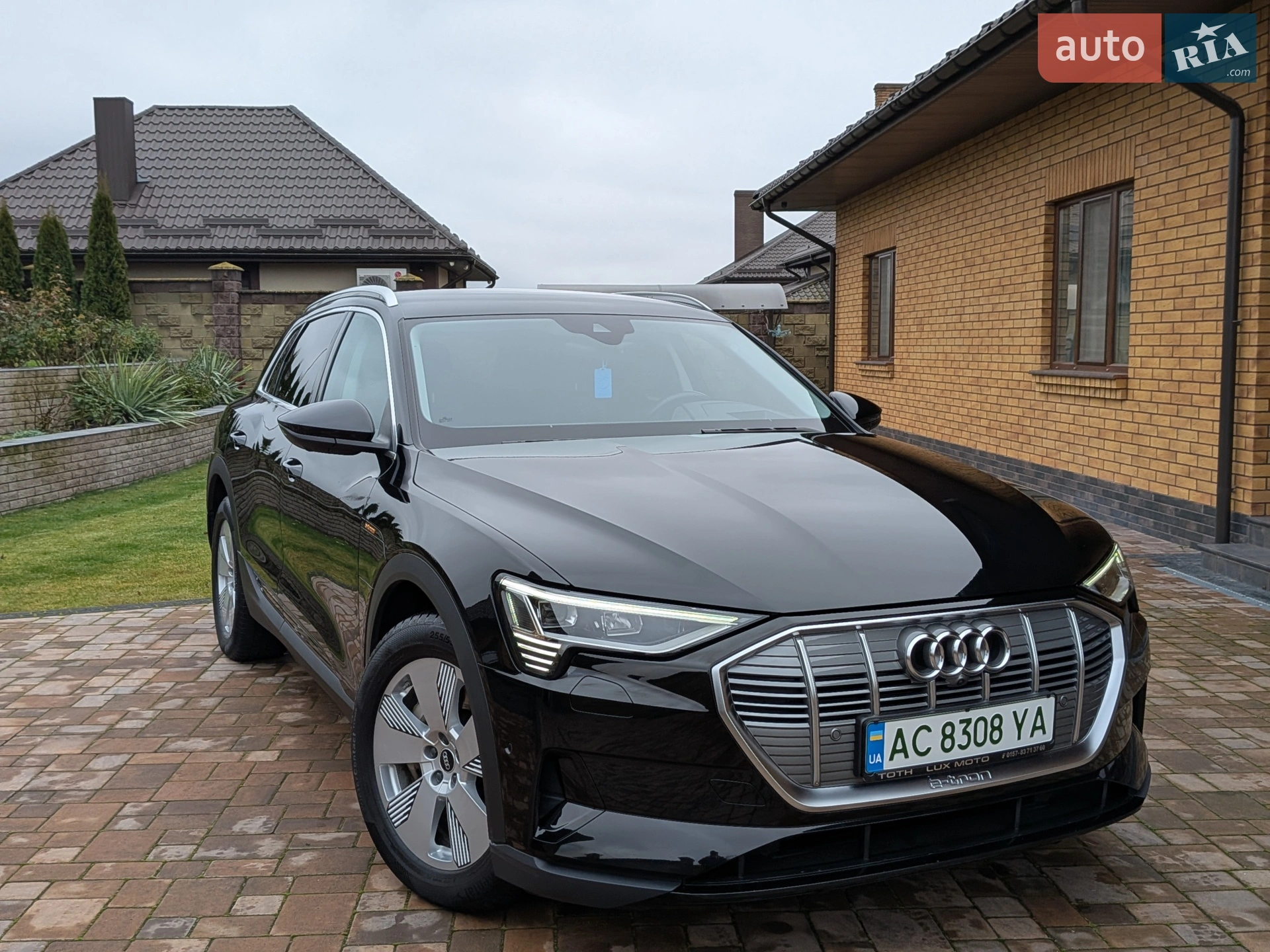2021 Audi e-tron - мініатюра 2
