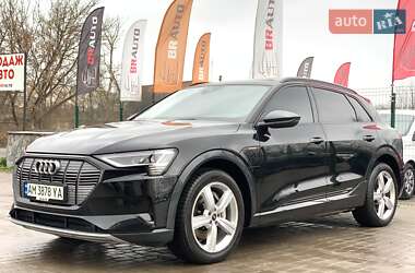 Позашляховик / Кросовер Audi e-tron 2022 в Бердичеві