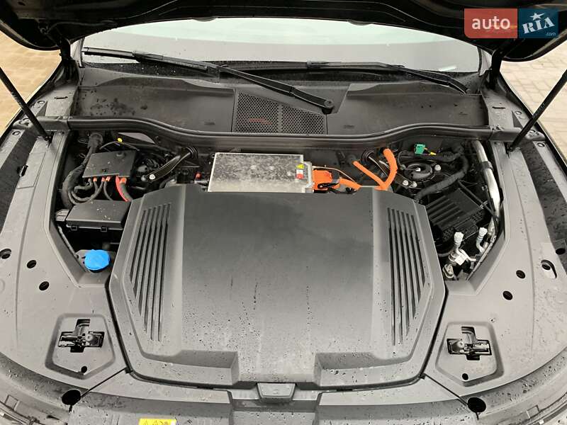 Внедорожник / Кроссовер Audi e-tron 2022 в Бердичеве