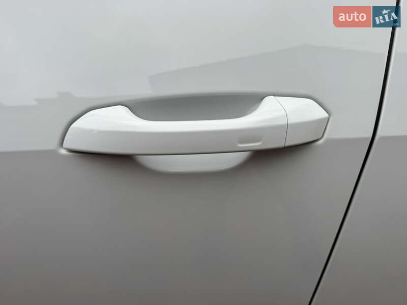 Внедорожник / Кроссовер Audi e-tron 2023 в Хмельницком