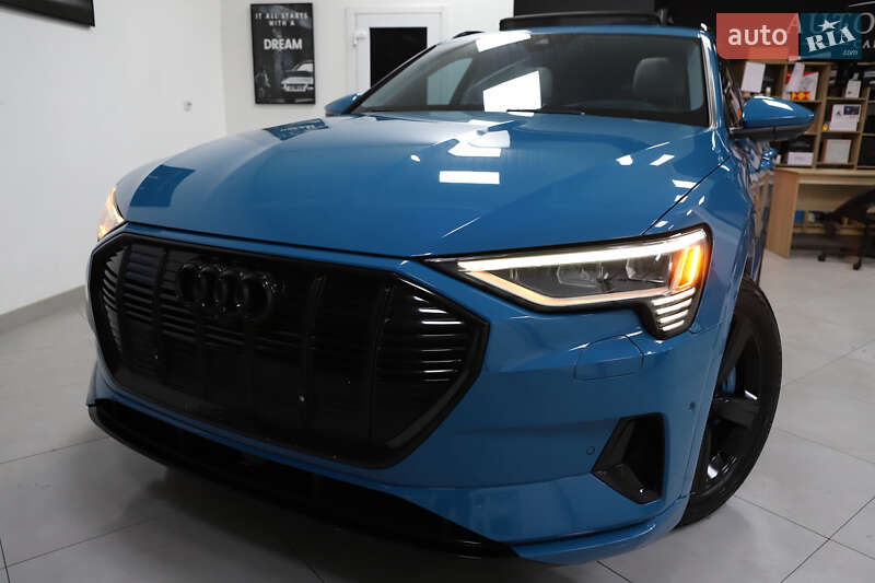 Внедорожник / Кроссовер Audi e-tron 2019 в Дрогобыче