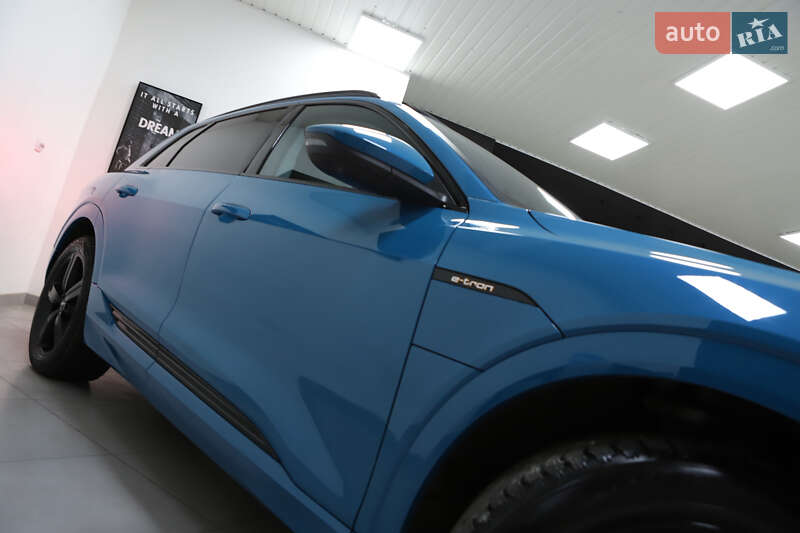 Внедорожник / Кроссовер Audi e-tron 2019 в Дрогобыче