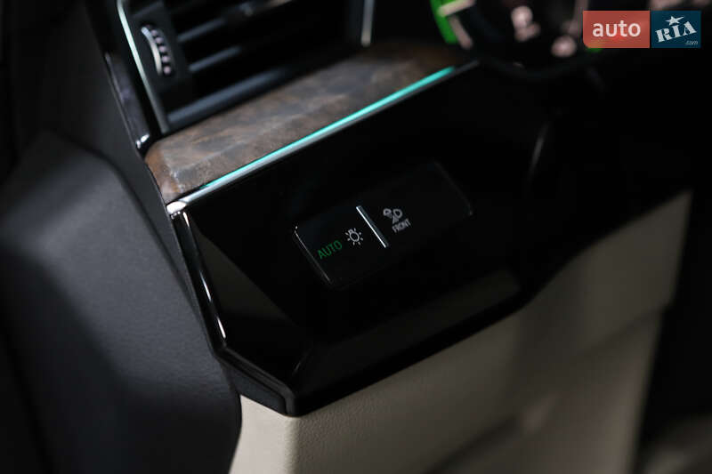 Внедорожник / Кроссовер Audi e-tron 2019 в Дрогобыче