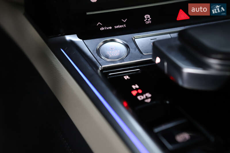 Внедорожник / Кроссовер Audi e-tron 2019 в Дрогобыче