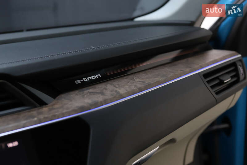 Внедорожник / Кроссовер Audi e-tron 2019 в Дрогобыче