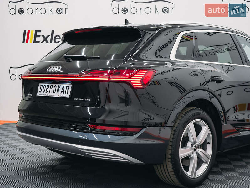 Внедорожник / Кроссовер Audi e-tron 2022 в Львове