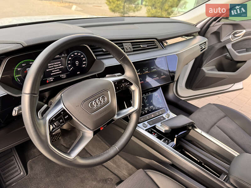 Внедорожник / Кроссовер Audi e-tron 2023 в Хмельницком