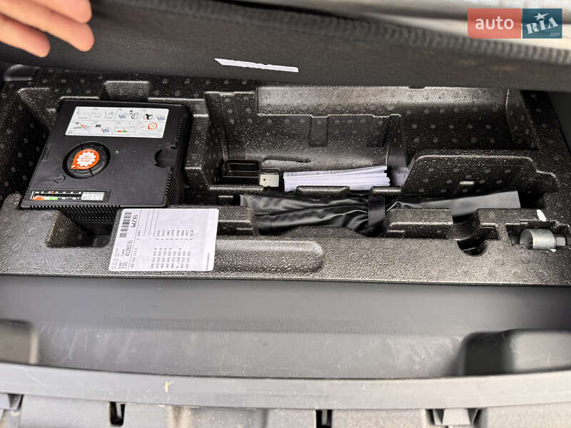 Внедорожник / Кроссовер Audi e-tron 2023 в Хмельницком