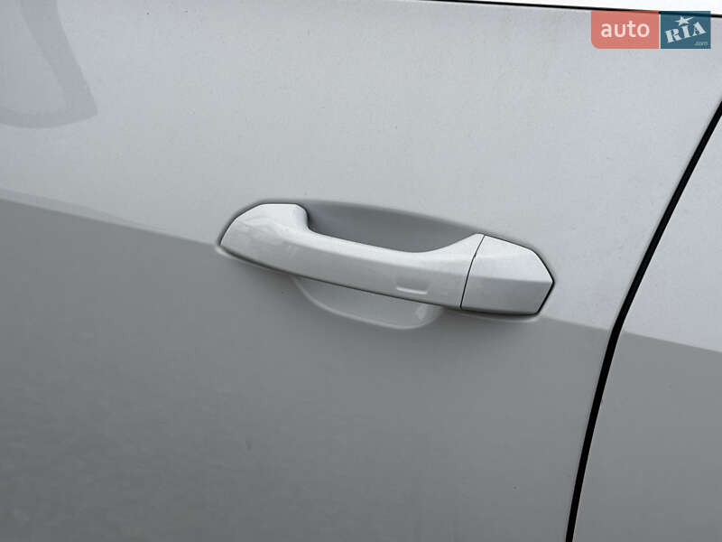 Внедорожник / Кроссовер Audi e-tron 2021 в Львове