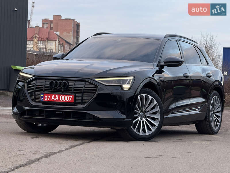 Позашляховик / Кросовер Audi e-tron 2019 в Дрогобичі
