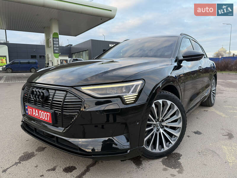 Позашляховик / Кросовер Audi e-tron 2019 в Дрогобичі фото 28 Позашляховик / Кросовер Audi e-tron 2019 в Дрогобичі