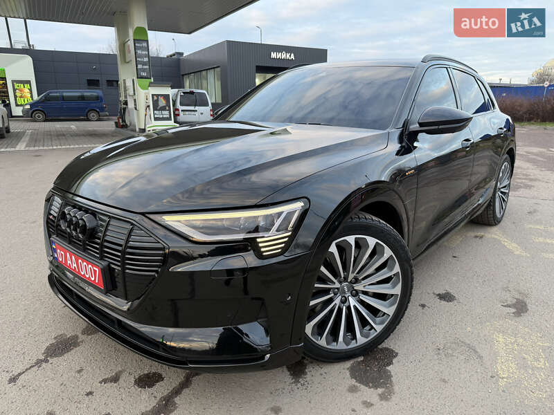 Позашляховик / Кросовер Audi e-tron 2019 в Дрогобичі
