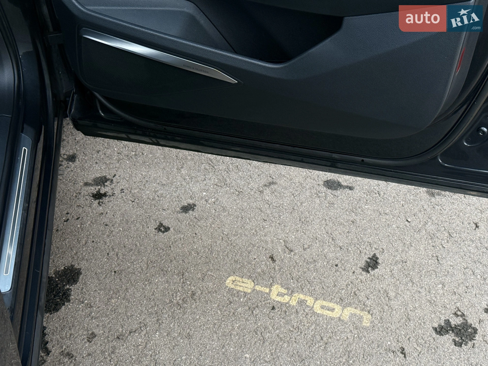 2020 Audi e-tron - мініатюра 40