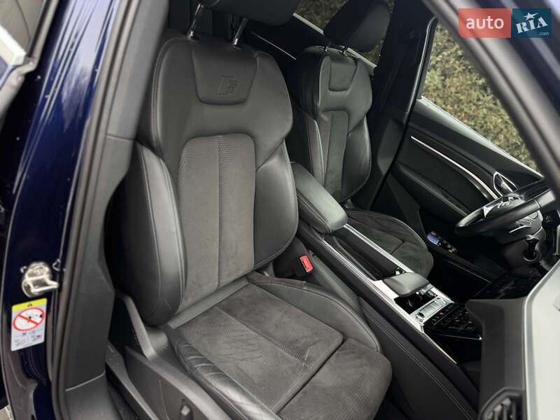 Внедорожник / Кроссовер Audi e-tron 2020 в Луцке