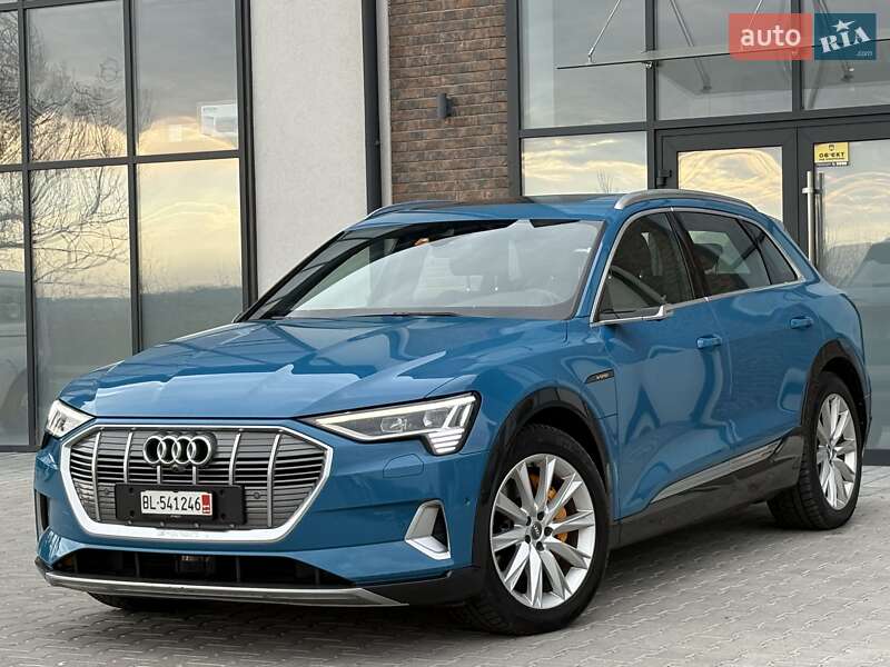 Audi e-tron 2019
