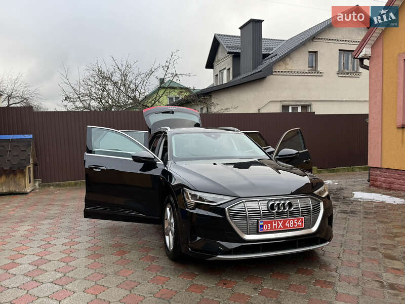 Внедорожник / Кроссовер Audi e-tron 2021 в Ровно фото 25 Внедорожник / Кроссовер Audi e-tron 2021 в Ровно