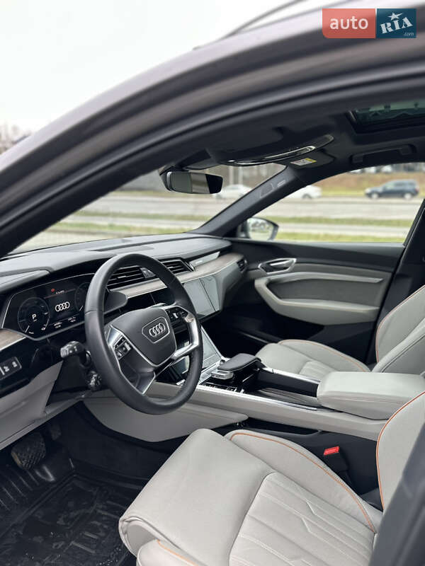 Внедорожник / Кроссовер Audi e-tron 2022 в Львове фото 21 Внедорожник / Кроссовер Audi e-tron 2022 в Львове