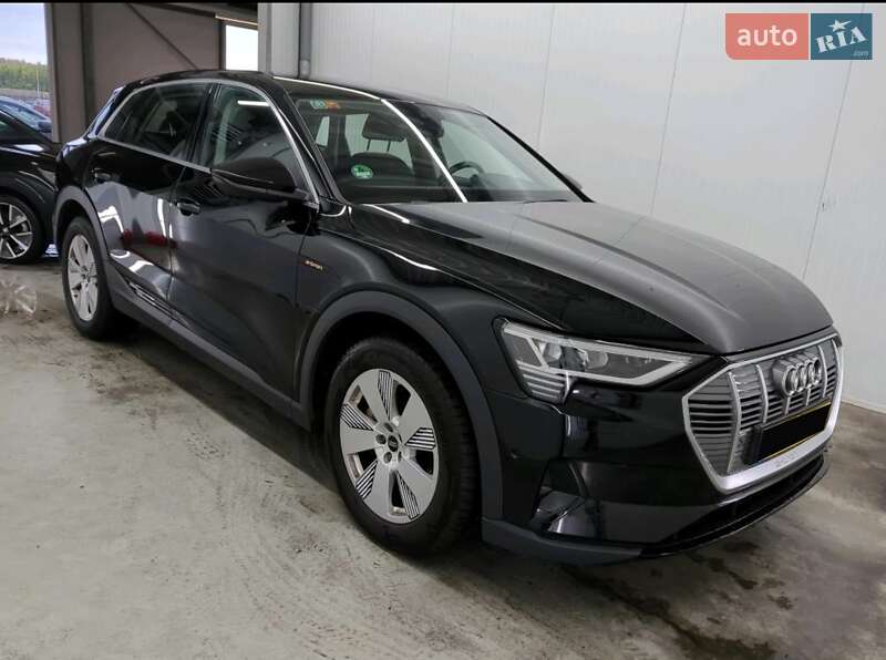 Внедорожник / Кроссовер Audi e-tron 2020 в Виннице