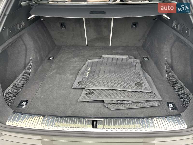 Внедорожник / Кроссовер Audi e-tron 2022 в Одессе фото 23 Внедорожник / Кроссовер Audi e-tron 2022 в Одессе