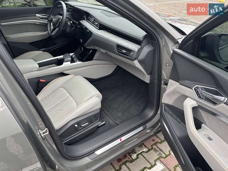 Внедорожник / Кроссовер Audi e-tron 2022 в Одессе фото 19 Внедорожник / Кроссовер Audi e-tron 2022 в Одессе