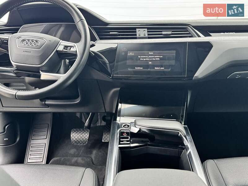 Внедорожник / Кроссовер Audi e-tron 2021 в Львове фото 20 Внедорожник / Кроссовер Audi e-tron 2021 в Львове