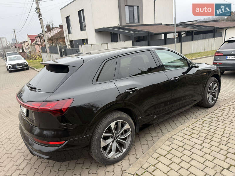 Внедорожник / Кроссовер Audi e-tron 2021 в Львове фото 3 Внедорожник / Кроссовер Audi e-tron 2021 в Львове