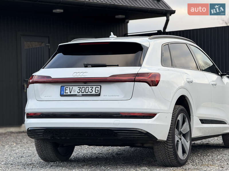 Внедорожник / Кроссовер Audi e-tron 2019 в Дрогобыче фото 17 Внедорожник / Кроссовер Audi e-tron 2019 в Дрогобыче