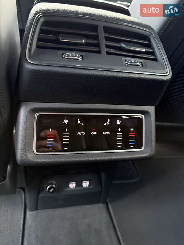 Внедорожник / Кроссовер Audi e-tron 2019 в Дрогобыче фото 31 Внедорожник / Кроссовер Audi e-tron 2019 в Дрогобыче