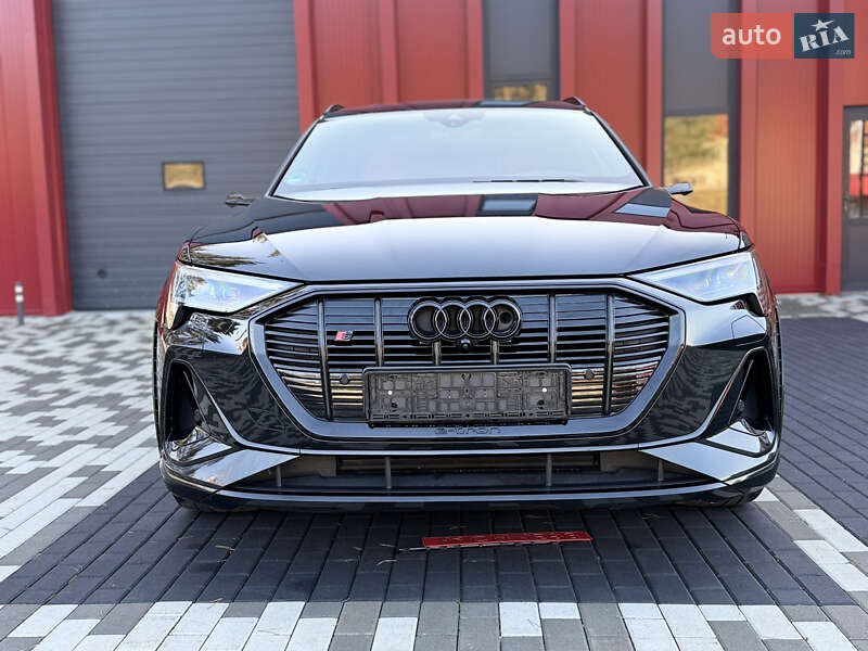 Внедорожник / Кроссовер Audi e-tron 2022 в Львове