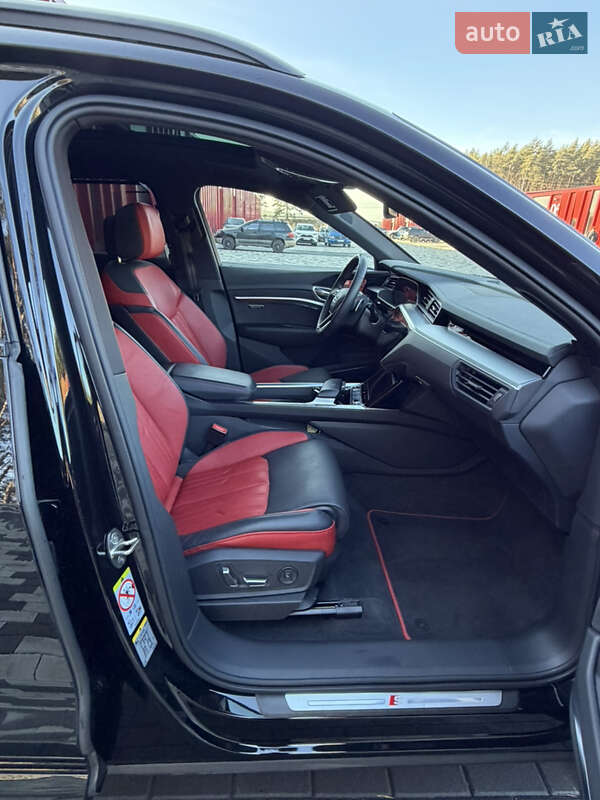 Внедорожник / Кроссовер Audi e-tron 2022 в Львове