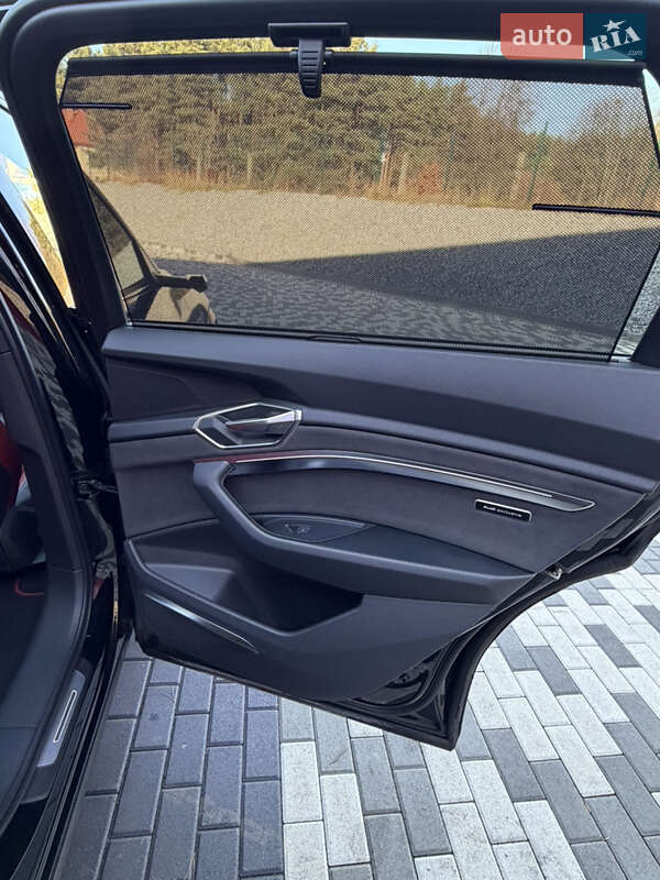 Внедорожник / Кроссовер Audi e-tron 2022 в Львове