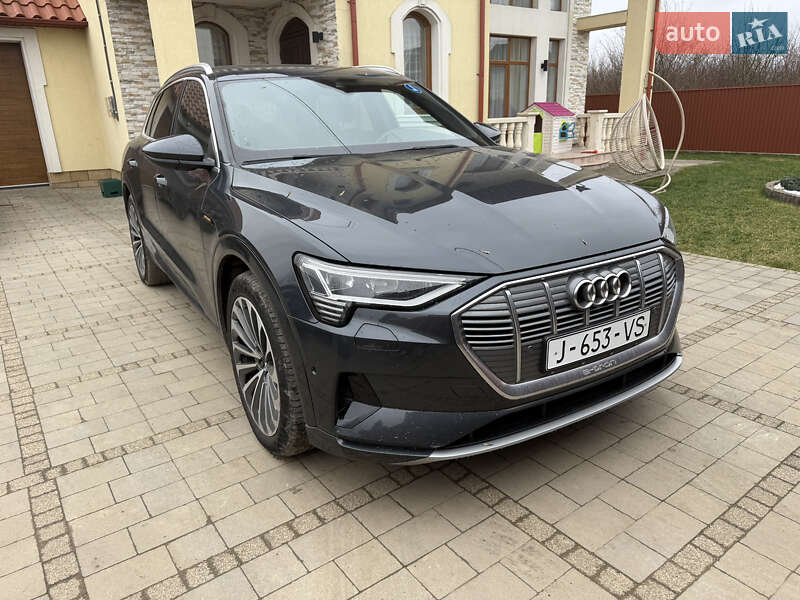 Audi e-tron 2020