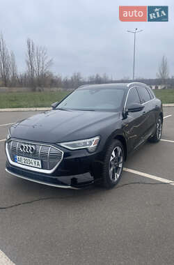 Внедорожник / Кроссовер Audi e-tron 2021 в Кривом Роге