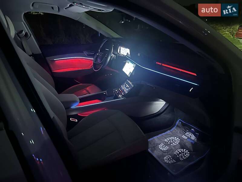 Внедорожник / Кроссовер Audi e-tron 2020 в Львове фото 31 Внедорожник / Кроссовер Audi e-tron 2020 в Львове