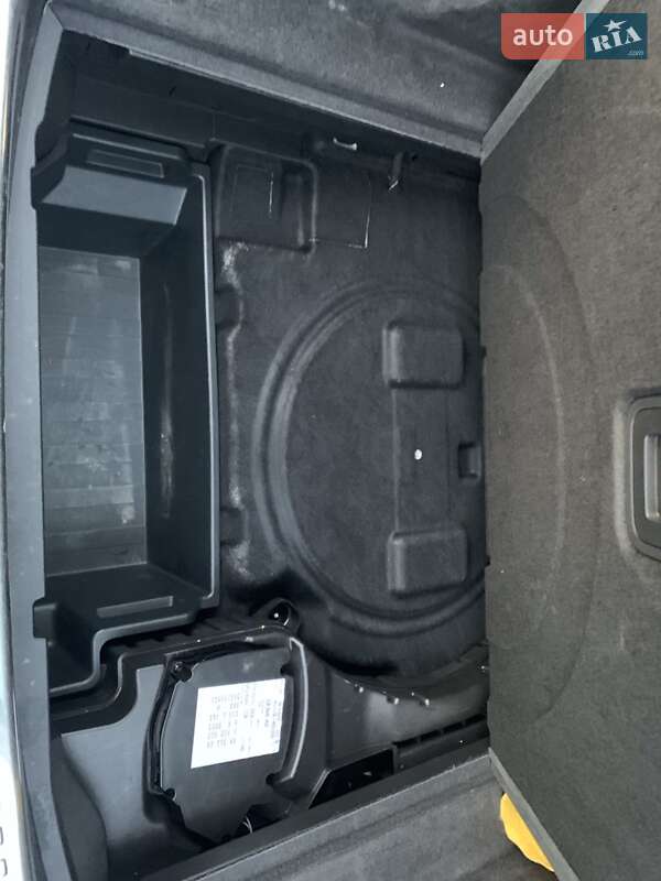 Внедорожник / Кроссовер Audi e-tron 2020 в Львове фото 40 Внедорожник / Кроссовер Audi e-tron 2020 в Львове