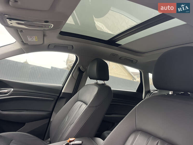 Внедорожник / Кроссовер Audi e-tron 2019 в Черновцах фото 6 Внедорожник / Кроссовер Audi e-tron 2019 в Черновцах