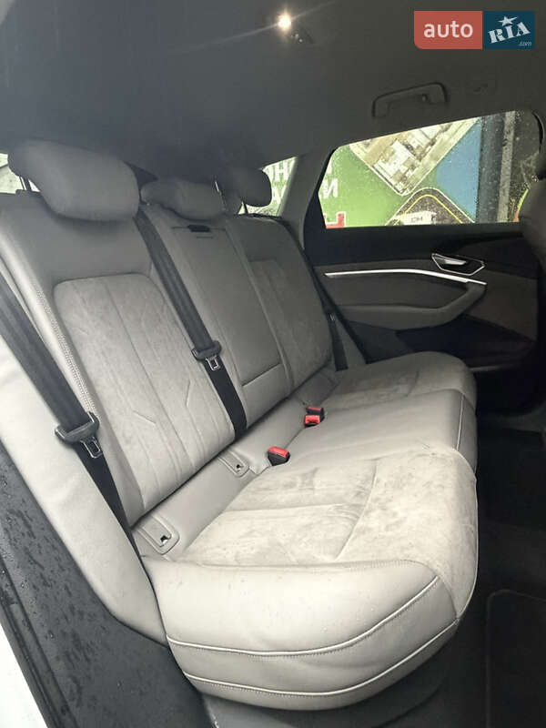 Внедорожник / Кроссовер Audi e-tron 2020 в Тернополе фото 43 Внедорожник / Кроссовер Audi e-tron 2020 в Тернополе