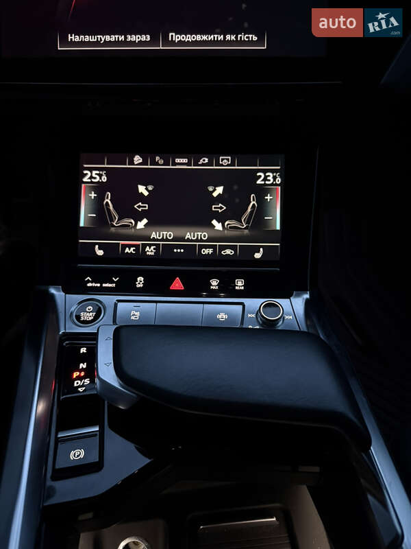Внедорожник / Кроссовер Audi e-tron 2022 в Калуше