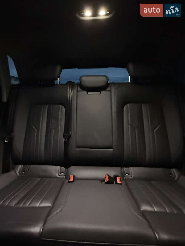 Внедорожник / Кроссовер Audi e-tron 2022 в Калуше