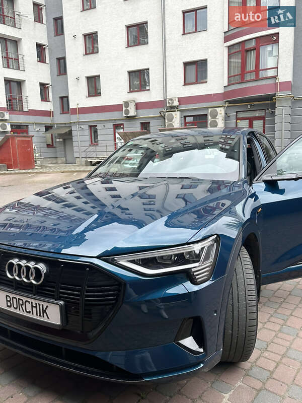 Внедорожник / Кроссовер Audi e-tron 2019 в Ивано-Франковске