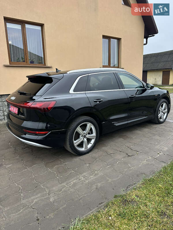 Внедорожник / Кроссовер Audi e-tron 2020 в Ковеле фото 4 Внедорожник / Кроссовер Audi e-tron 2020 в Ковеле