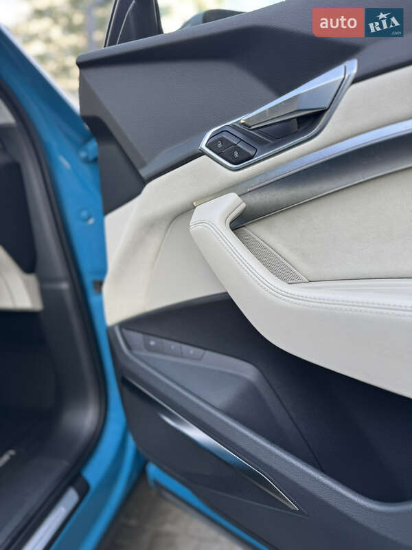 Внедорожник / Кроссовер Audi e-tron 2019 в Львове фото 25 Внедорожник / Кроссовер Audi e-tron 2019 в Львове