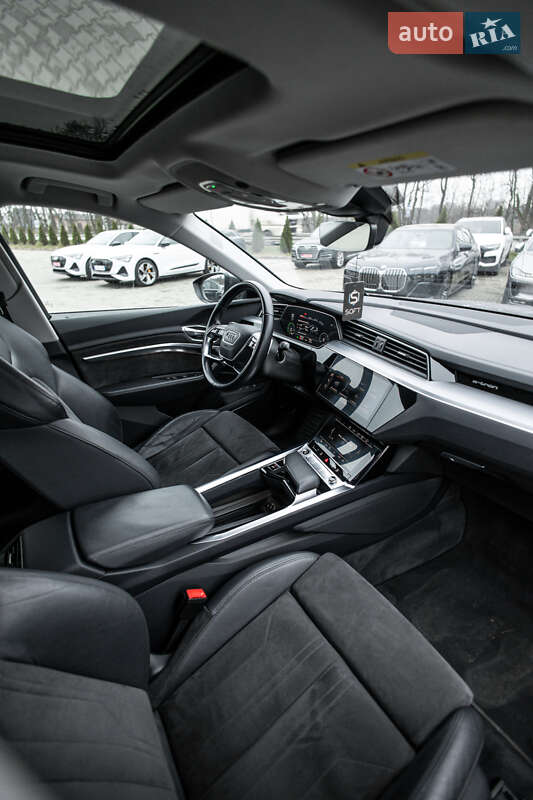 Внедорожник / Кроссовер Audi e-tron 2021 в Львове