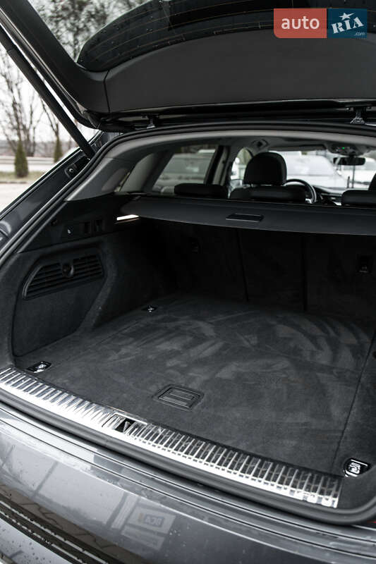 Внедорожник / Кроссовер Audi e-tron 2021 в Львове