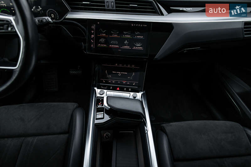 Внедорожник / Кроссовер Audi e-tron 2021 в Львове
