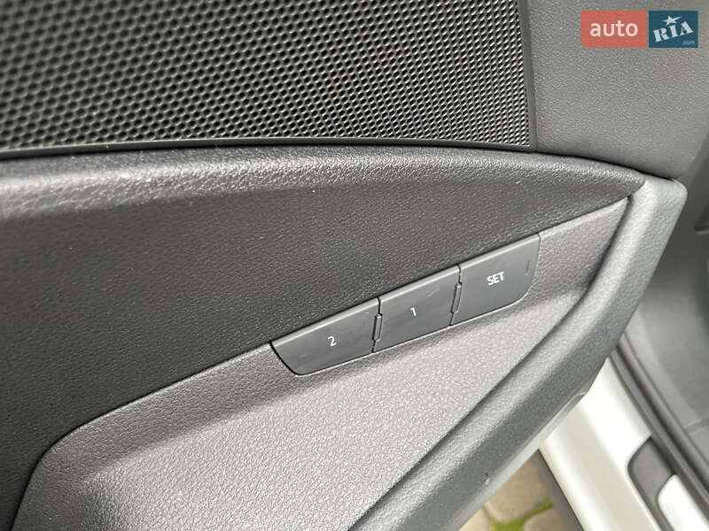 Внедорожник / Кроссовер Audi e-tron 2020 в Львове