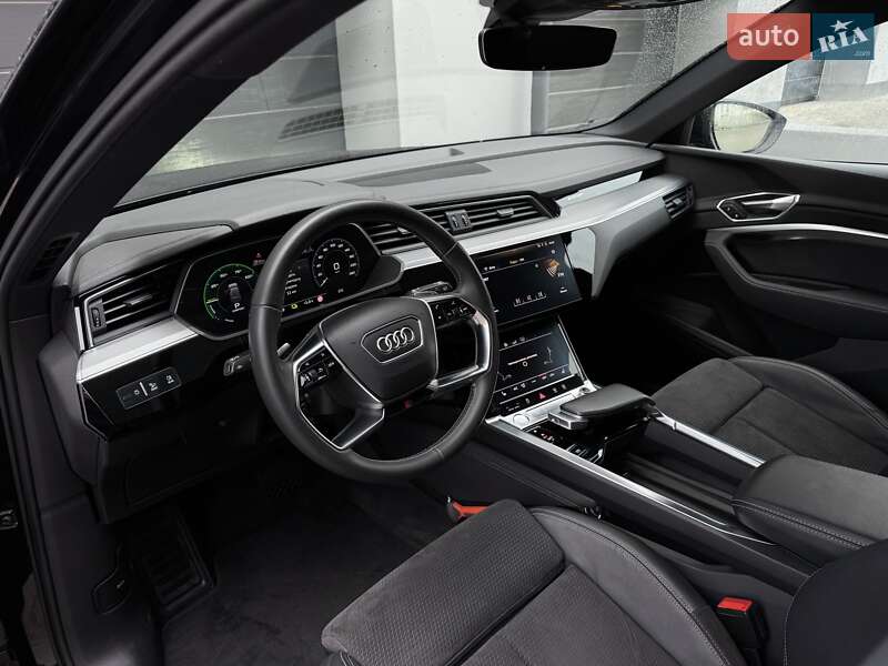 Внедорожник / Кроссовер Audi e-tron 2020 в Тернополе фото 36 Внедорожник / Кроссовер Audi e-tron 2020 в Тернополе