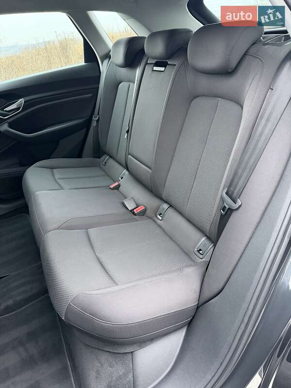 Внедорожник / Кроссовер Audi e-tron 2020 в Ровно