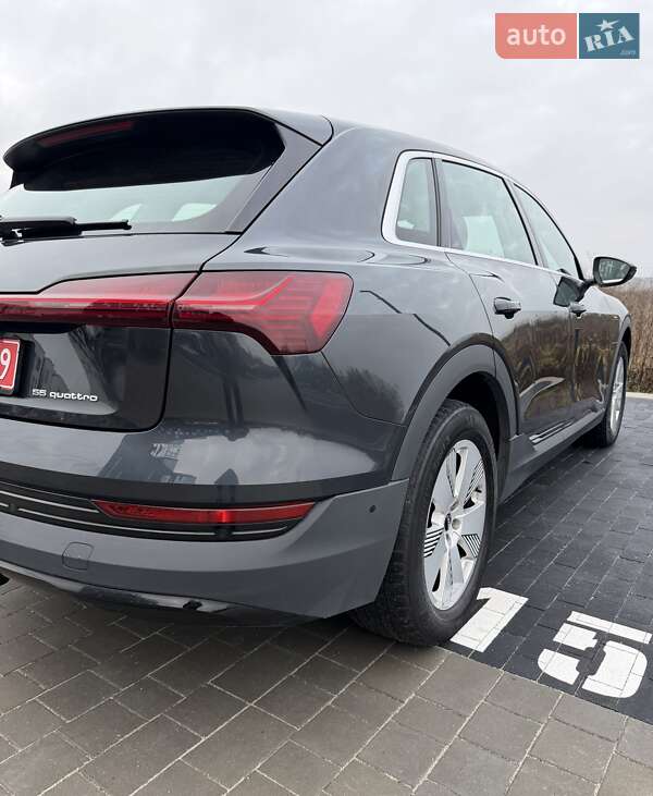 Внедорожник / Кроссовер Audi e-tron 2020 в Ровно